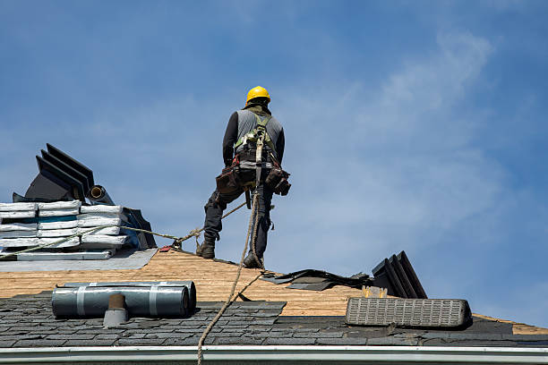 Professional Gutter Installation technician working in Paris, OH